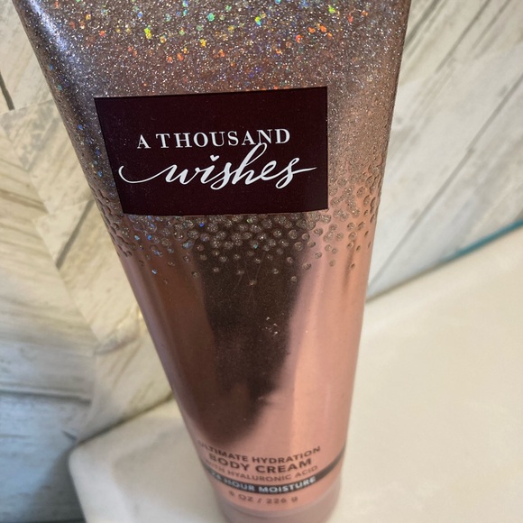 Body Cream Thousand Wishes - Picture 2 of 5